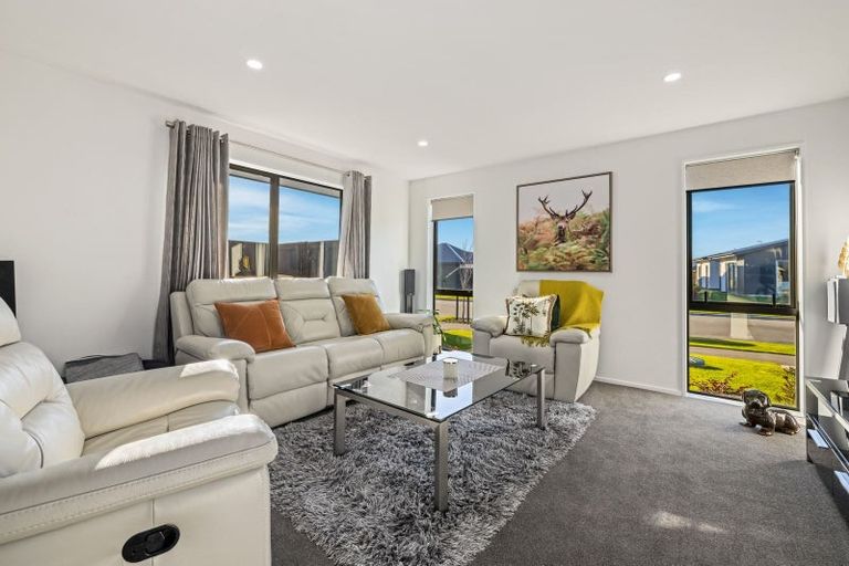 Photo of property in 11 Lochhead Avenue, Halswell, Christchurch, 8025