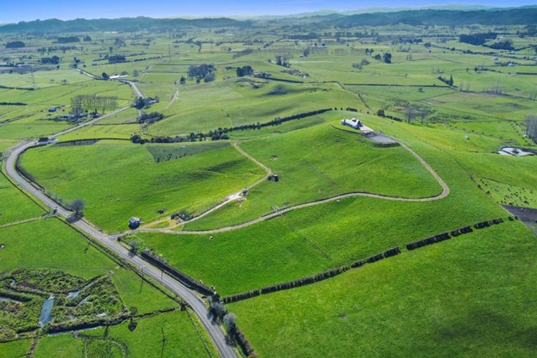 Photo of property in 802 Taniwha Road, Waerenga, Te Kauwhata, 3781