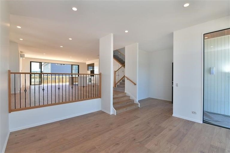 Photo of property in 239 West Hoe Heights, Orewa, 0931