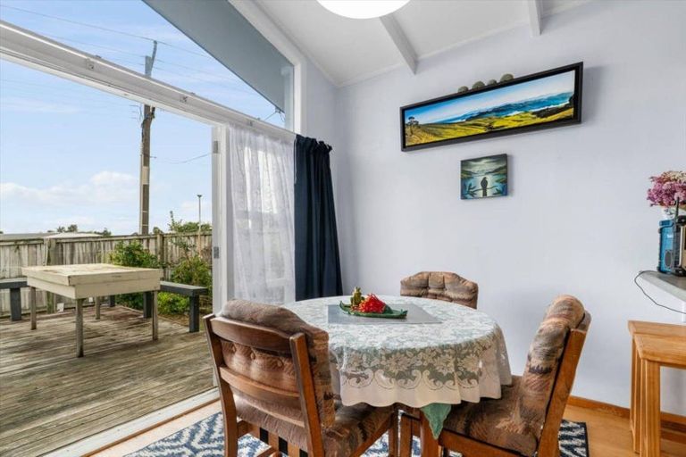 Photo of property in 215 Boucher Avenue, Te Puke, 3119