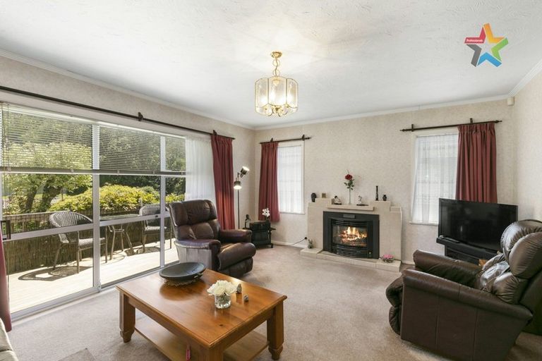 Photo of property in 44 Westminster Road, Wainuiomata, Lower Hutt, 5014