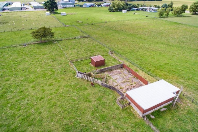 Photo of property in 34 Te Arakura Road, Feilding, 4775