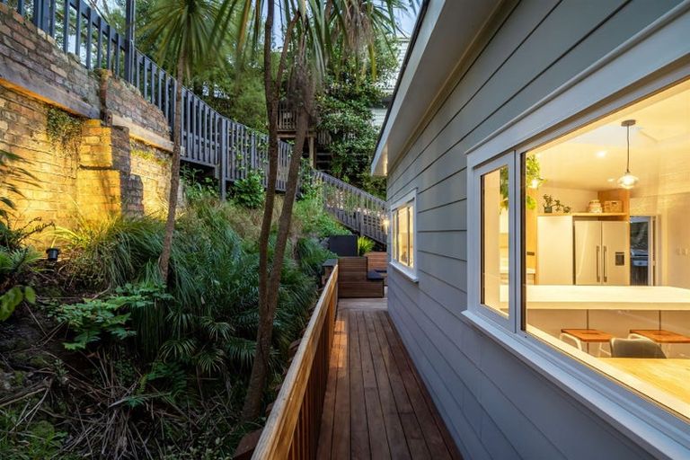 Photo of property in 78 Palmerston Road, Birkenhead, Auckland, 0626