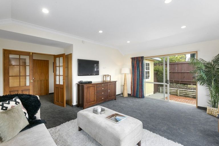 Photo of property in 29 Durham Street, Mornington, Dunedin, 9011
