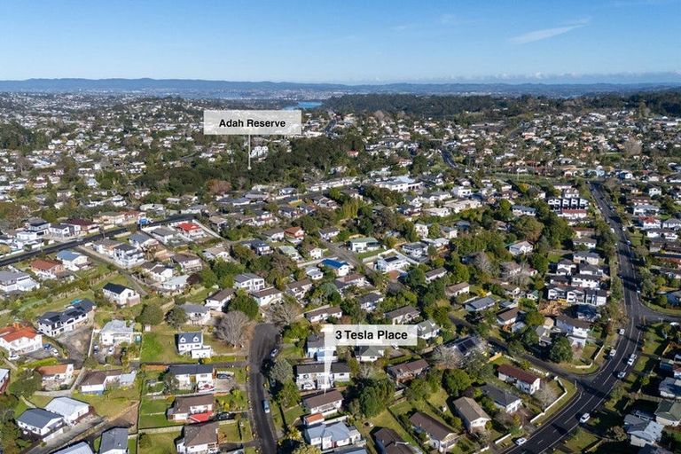 Photo of property in 3 Tesla Place, Totara Vale, Auckland, 0629