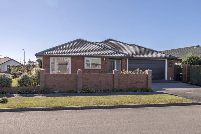 Photo of property in 20 Surfers Place, North New Brighton, Christchurch, 8083