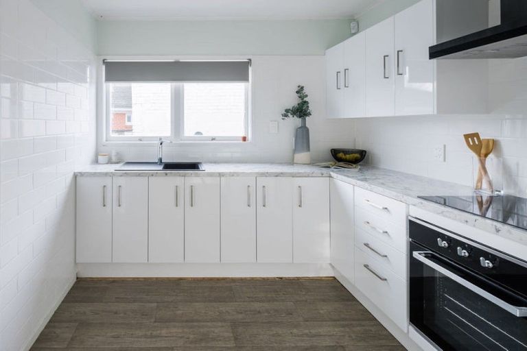 Photo of property in 58 Vardon Road, St Andrews, Hamilton, 3200