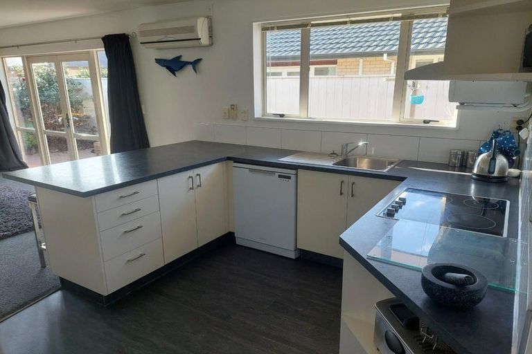 Photo of property in 32b Ayers Street, Rangiora, 7400