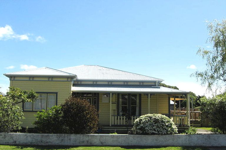 Photo of property in 102 Milton Street, The Wood, Nelson, 7010