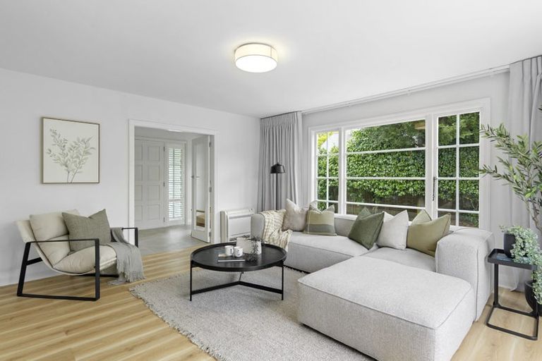 Photo of property in 66 Memorial Avenue, Ilam, Christchurch, 8053