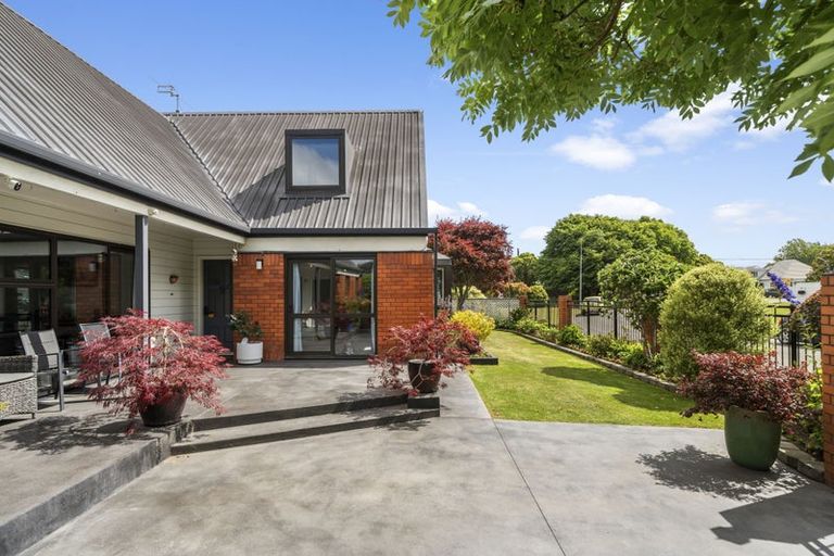 Photo of property in 10 Swithland Place, Avonhead, Christchurch, 8042