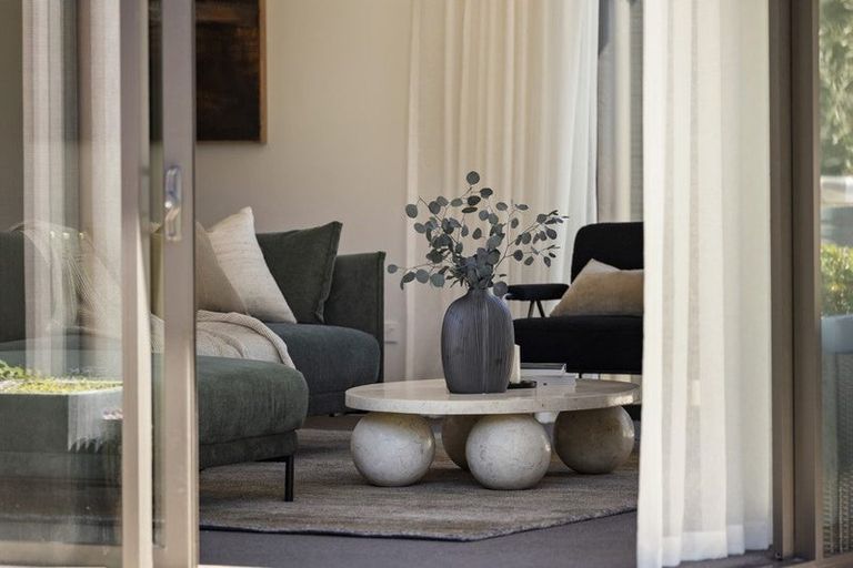 Photo of property in 6 Pendeen Crescent, Jacks Point, Queenstown, 9371