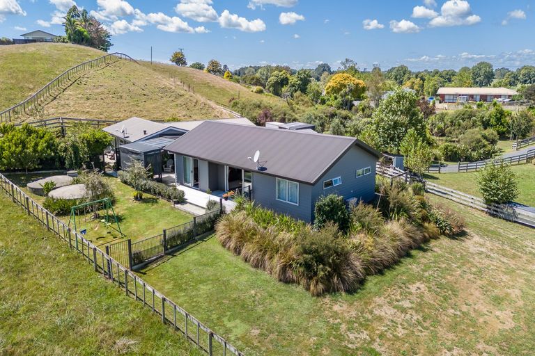 Photo of property in 49 Crawford Road, Te Kowhai, Hamilton, 3288