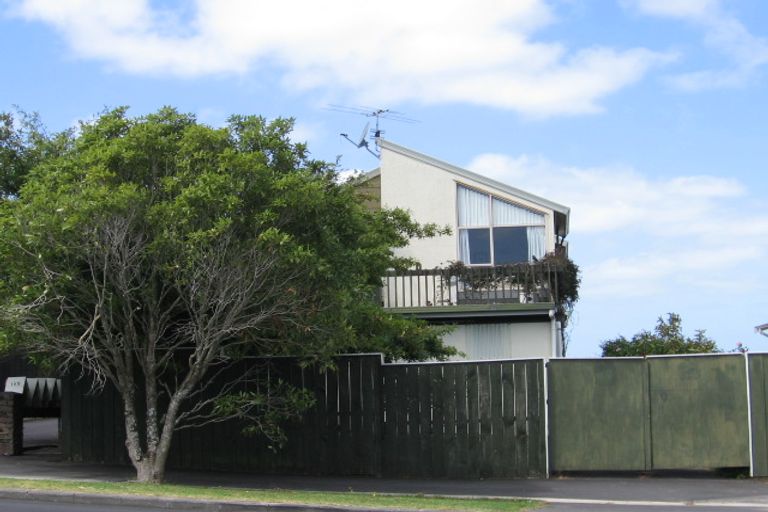 Photo of property in 4/165 Birkenhead Avenue, Birkenhead, Auckland, 0626