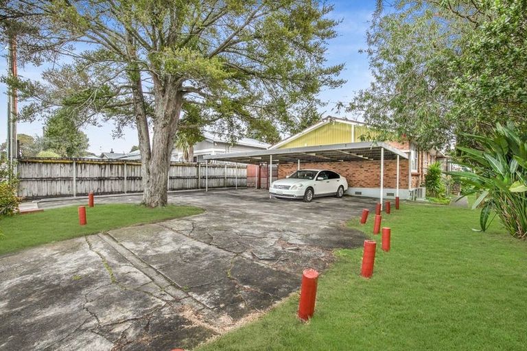 Photo of property in 3/135 Titirangi Road, New Lynn, Auckland, 0600