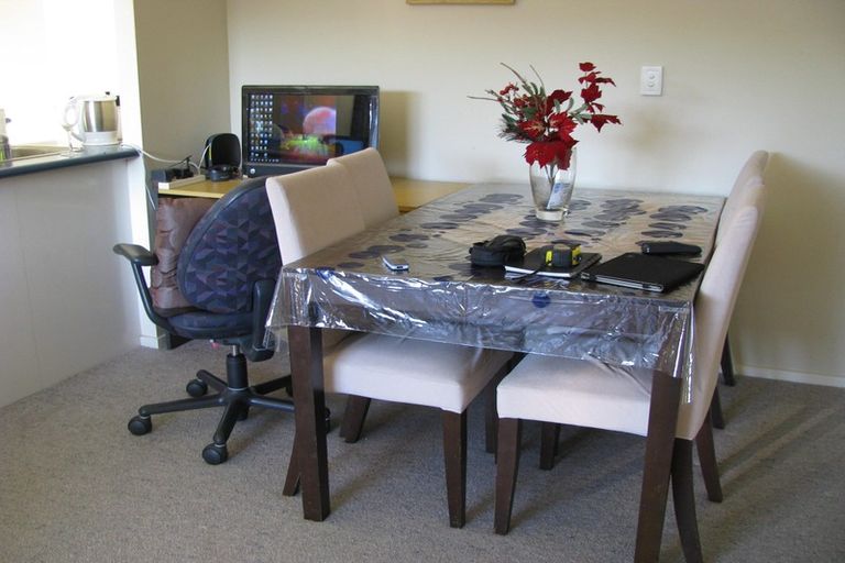 Photo of property in 10/41 Waipa Street, Birkenhead, Auckland, 0626