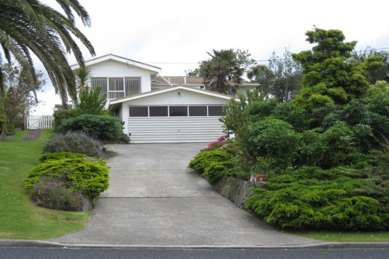 Photo of property in 1250 Whangaparaoa Road, Gulf Harbour, Whangaparaoa, 0930