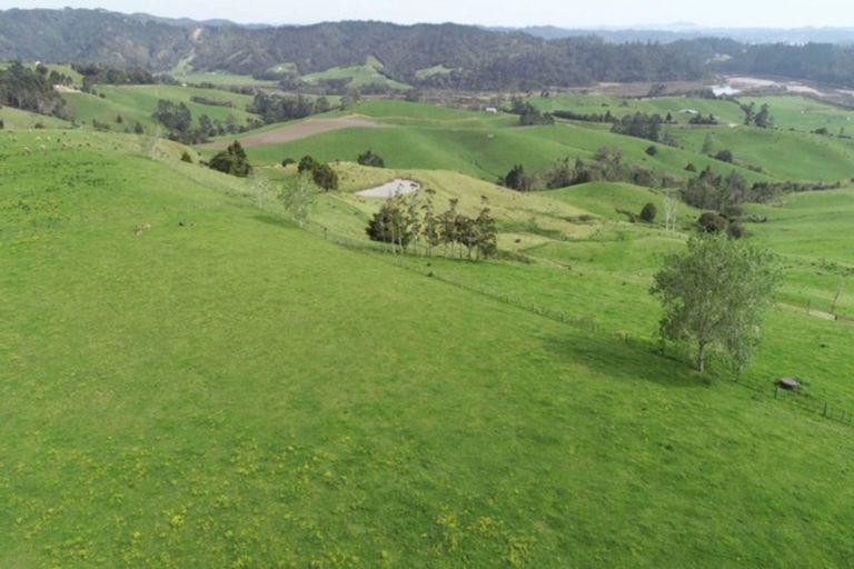 Photo of property in 229 Pakaru Road, Kawakawa, 0282