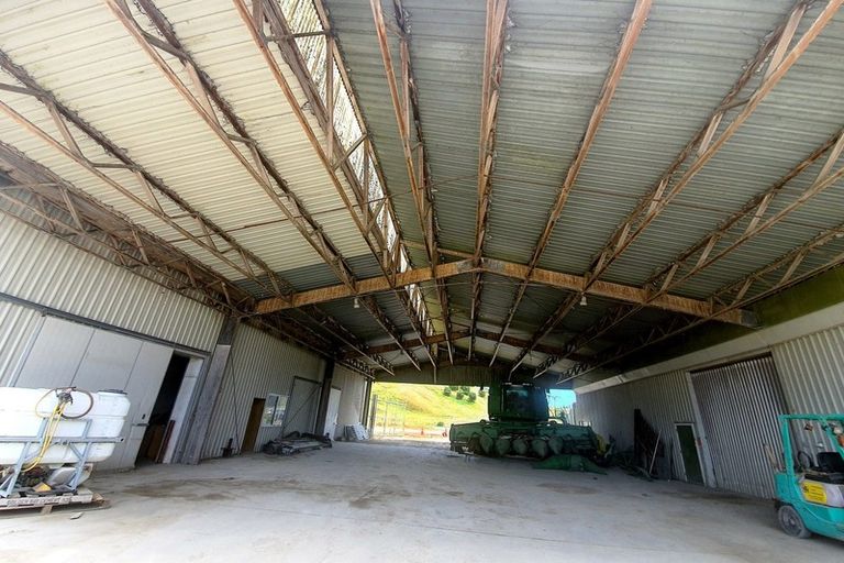 Photo of property in 127 Main Road, Makaraka, Gisborne, 4010