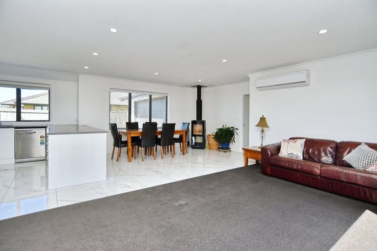 Photo of property in 31 El Alamein Avenue, Rangiora, 7400