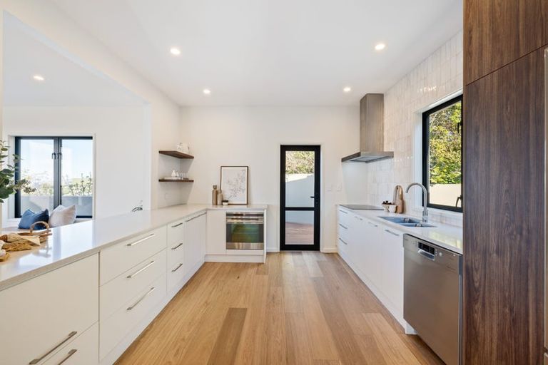 Photo of property in 29 Harry Ell Drive, Cashmere, Christchurch, 8022