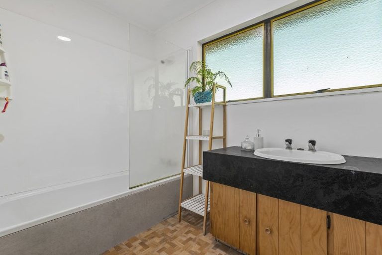 Photo of property in 74a Percy Road, Papamoa Beach, Papamoa, 3118