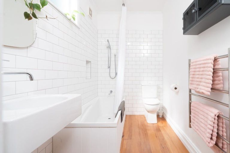 Photo of property in 8 Port Street, Mount Victoria, Wellington, 6011