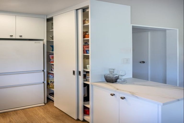 Photo of property in 28 Arcus Road, Te Horo, Otaki, 5582