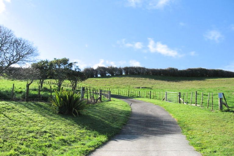 Photo of property in 9 Galaxy Place, Welcome Bay, Tauranga, 3112