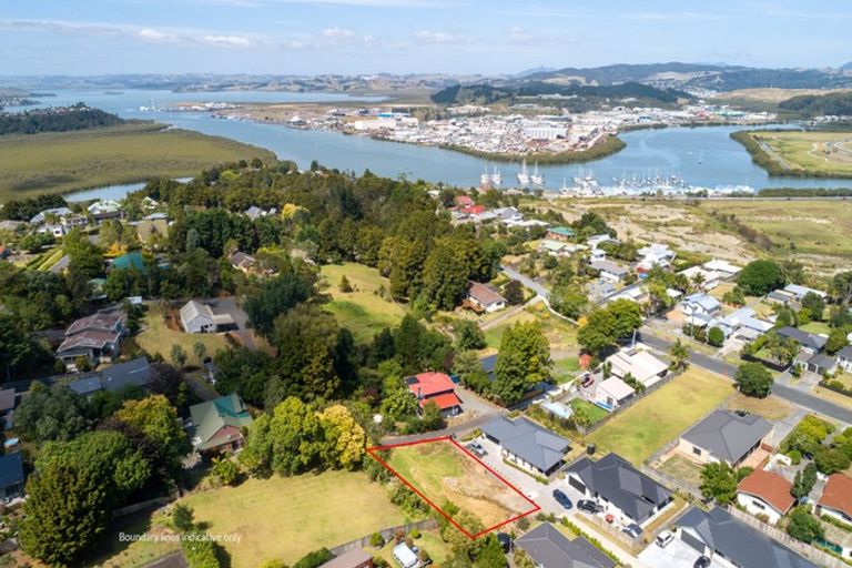 Photo of property in 9 Soldier Way, Parahaki, Whangarei, 0112