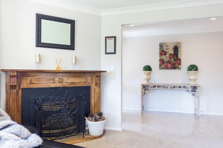 Photo of property in 3 Crannog Fen, Wattle Downs, Auckland, 2103