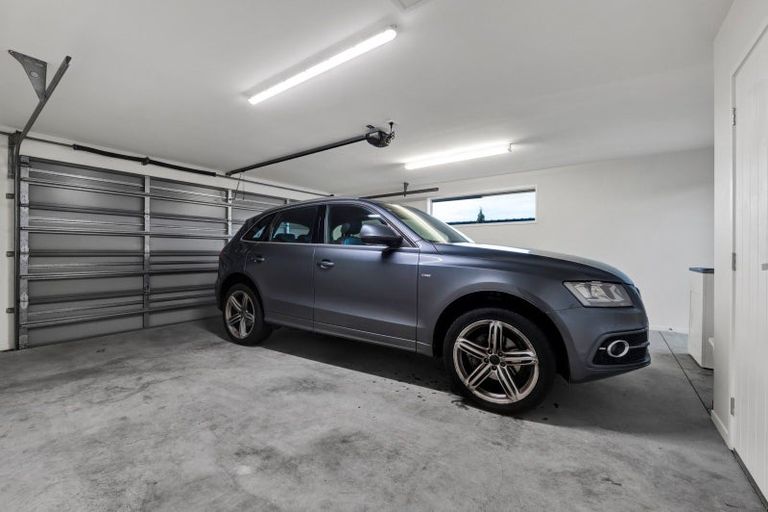 Photo of property in 61 Cyrus Street, Whalers Gate, New Plymouth, 4310