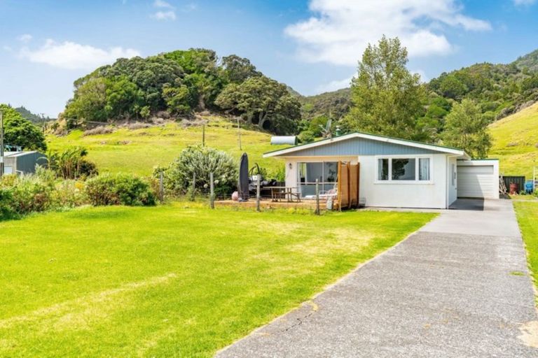 Photo of property in 1917 Whangarei Heads Road, Whangarei Heads, Whangarei, 0174