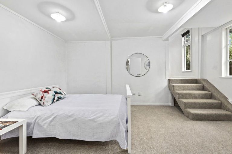 Photo of property in 29b North Terrace, Kelburn, Wellington, 6012