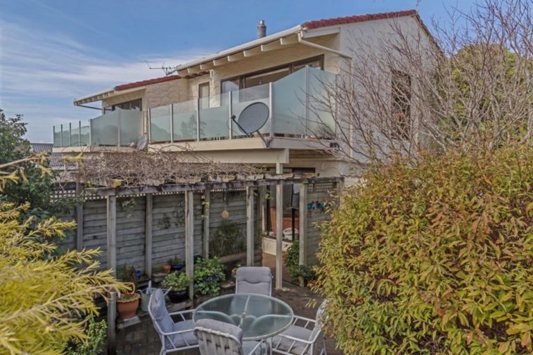 Photo of property in 46b Rosario Crescent, Red Beach, 0932