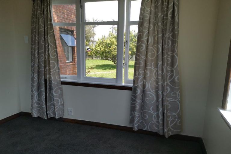 Photo of property in 45 Vine Street, Mangere East, Auckland, 2024