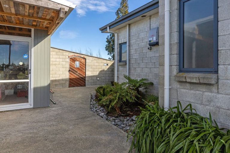 Photo of property in 92 Beacon Road, Dillons Point, Blenheim, 7273