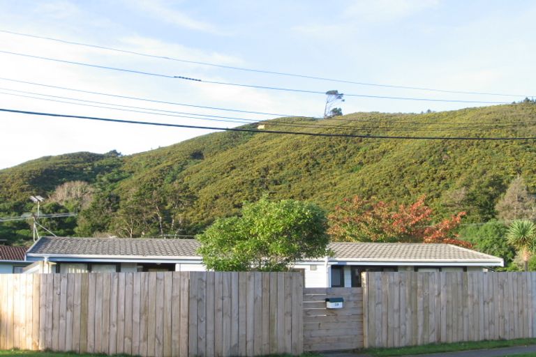 Photo of property in 39 Eldon Grove, Taita, Lower Hutt, 5019