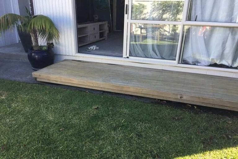 Photo of property in 129a Nile Road, Milford, Auckland, 0620