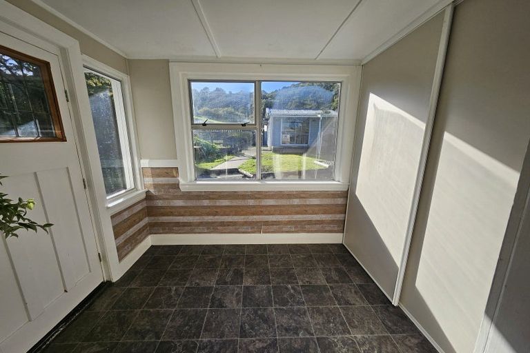 Photo of property in 11 Ashmore Avenue, Cobden, Greymouth, 7802