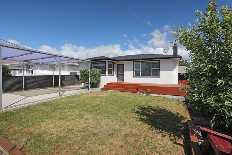 Photo of property in 23 Leeds Street, Milson, Palmerston North, 4414