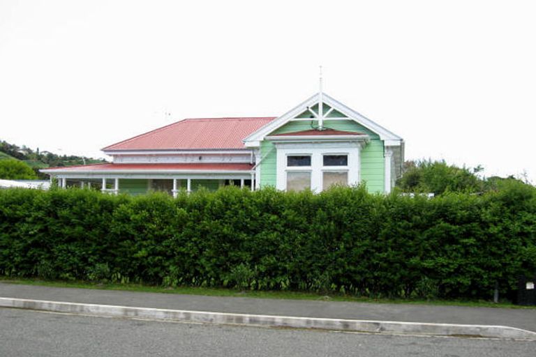 Photo of property in 6 Hutcheson Street, Nelson South, Nelson, 7010