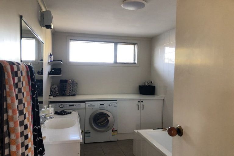 Photo of property in 14 Bernard Road, Albert Town, Wanaka, 9305