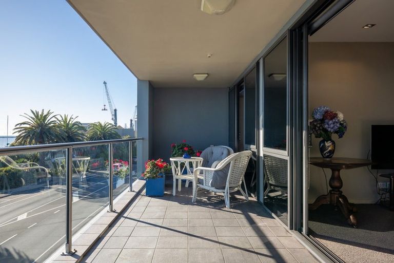 Photo of property in Waterfront Apartments, 8/309 Wakefield Quay, Stepneyville, Nelson, 7010