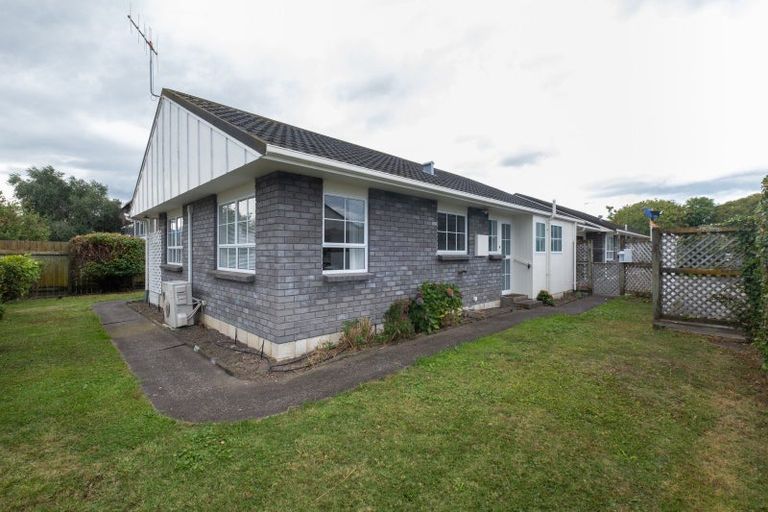 Photo of property in 3/26 Te Aute Road, Havelock North, 4130