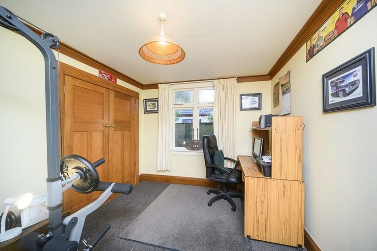 Photo of property in 131 Cook Street, West End, Palmerston North, 4410