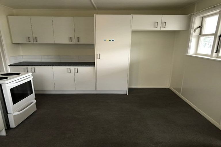 Photo of property in 3/45 Pine Avenue, Ebdentown, Upper Hutt, 5018