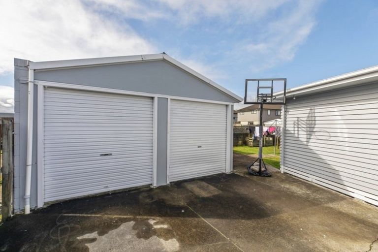 Photo of property in 6 Lugton Street, Nawton, Hamilton, 3200