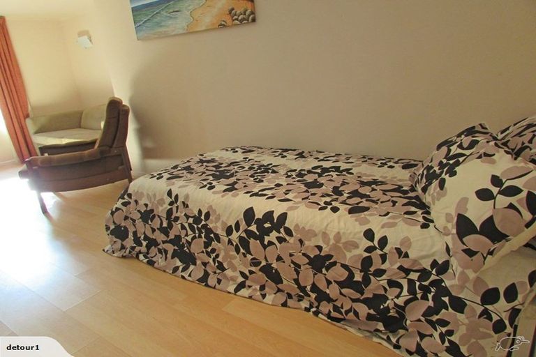 Photo of property in 13/14 Kauri Road, Birkenhead, Auckland, 0626