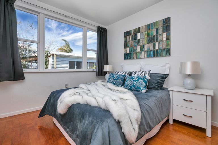 Photo of property in 21 Punga Road, Whenuapai, Auckland, 0618